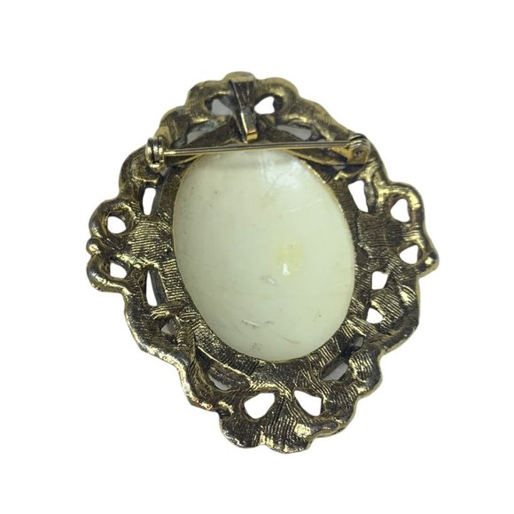 Vintage Goldtone Eggshell Brooch Pendant Rose Overaly 2.5" - Picture 5 of 8